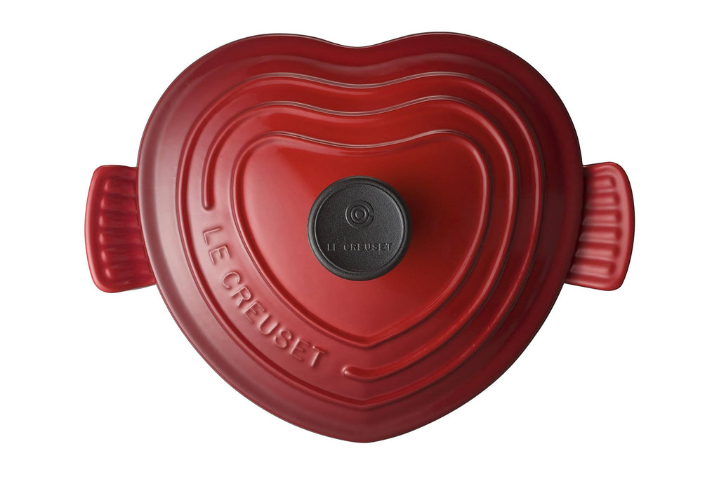 Enameled Cast-Iron 2-Quart Heart Casserole Red U175
