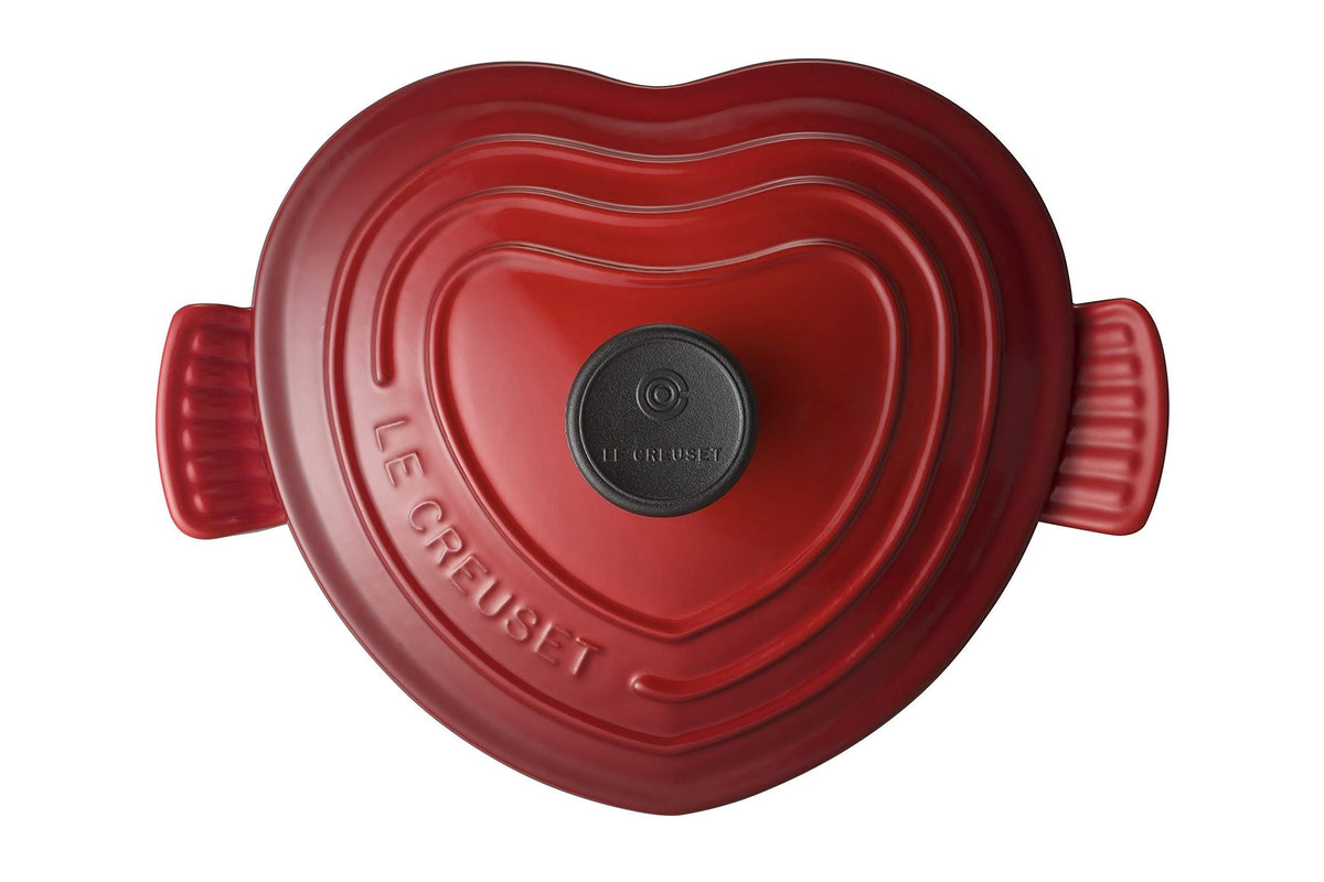 Enameled Cast-Iron 2-Quart Heart Casserole Red U175