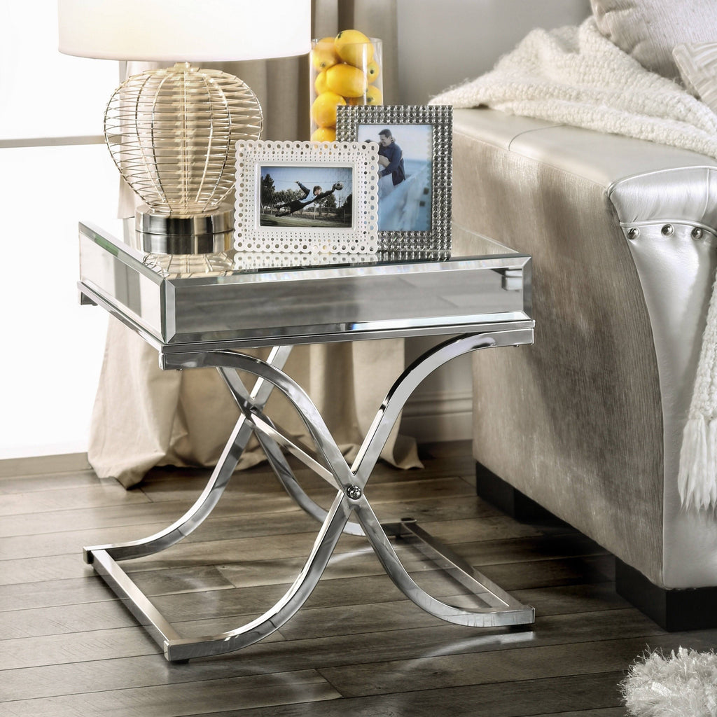 Contemporary Chrome Metal Square End Table D346