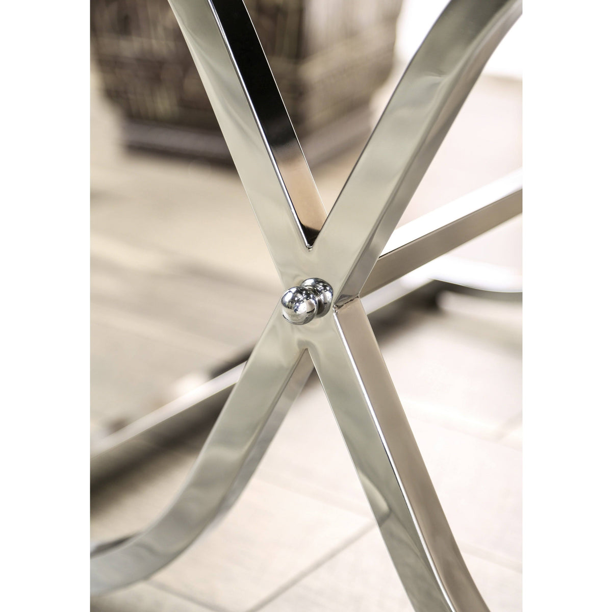 Contemporary Chrome Metal Square End Table D346
