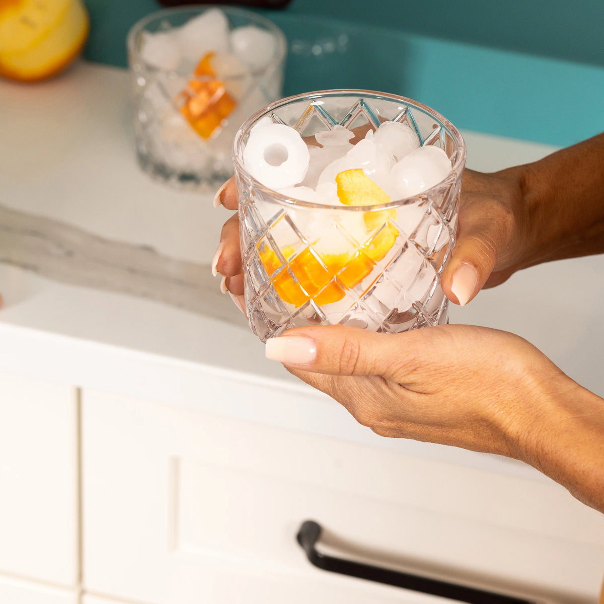 Automatic Self-Cleaning Ice Maker A966