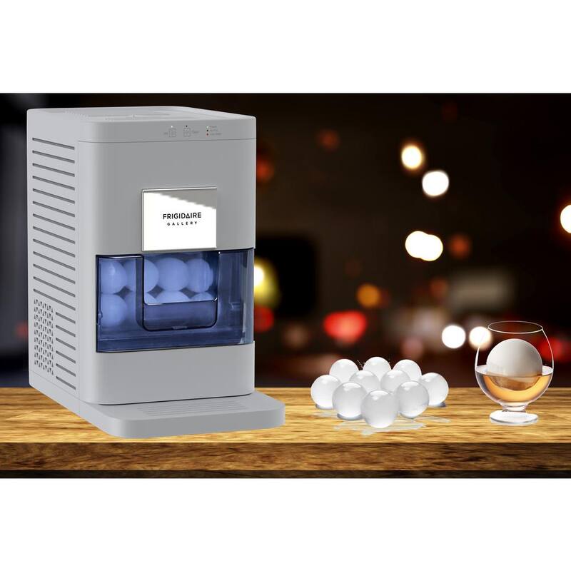 Portable Round Whiskey Ball Shaped Ice Maker Y805660