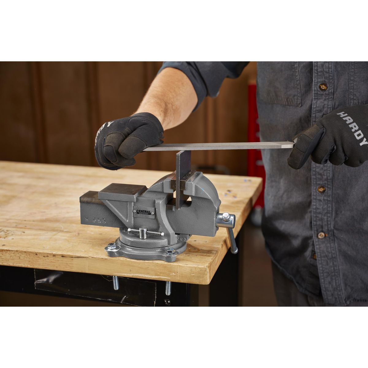 3 in. Swivel Vise with Anvil P416
