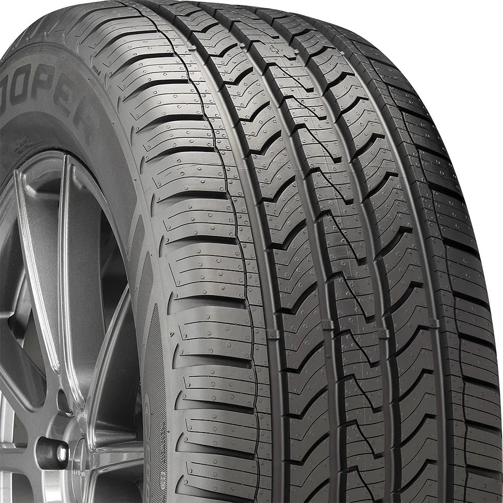 All-Season 225/55R18 98H Tire T73517