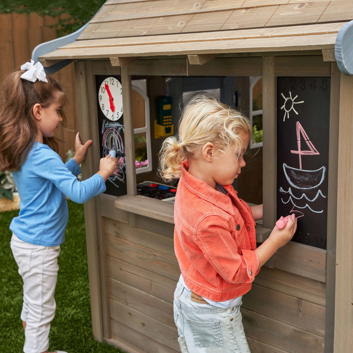 Wooden Outdoor Playhouse with Kitchen W103716