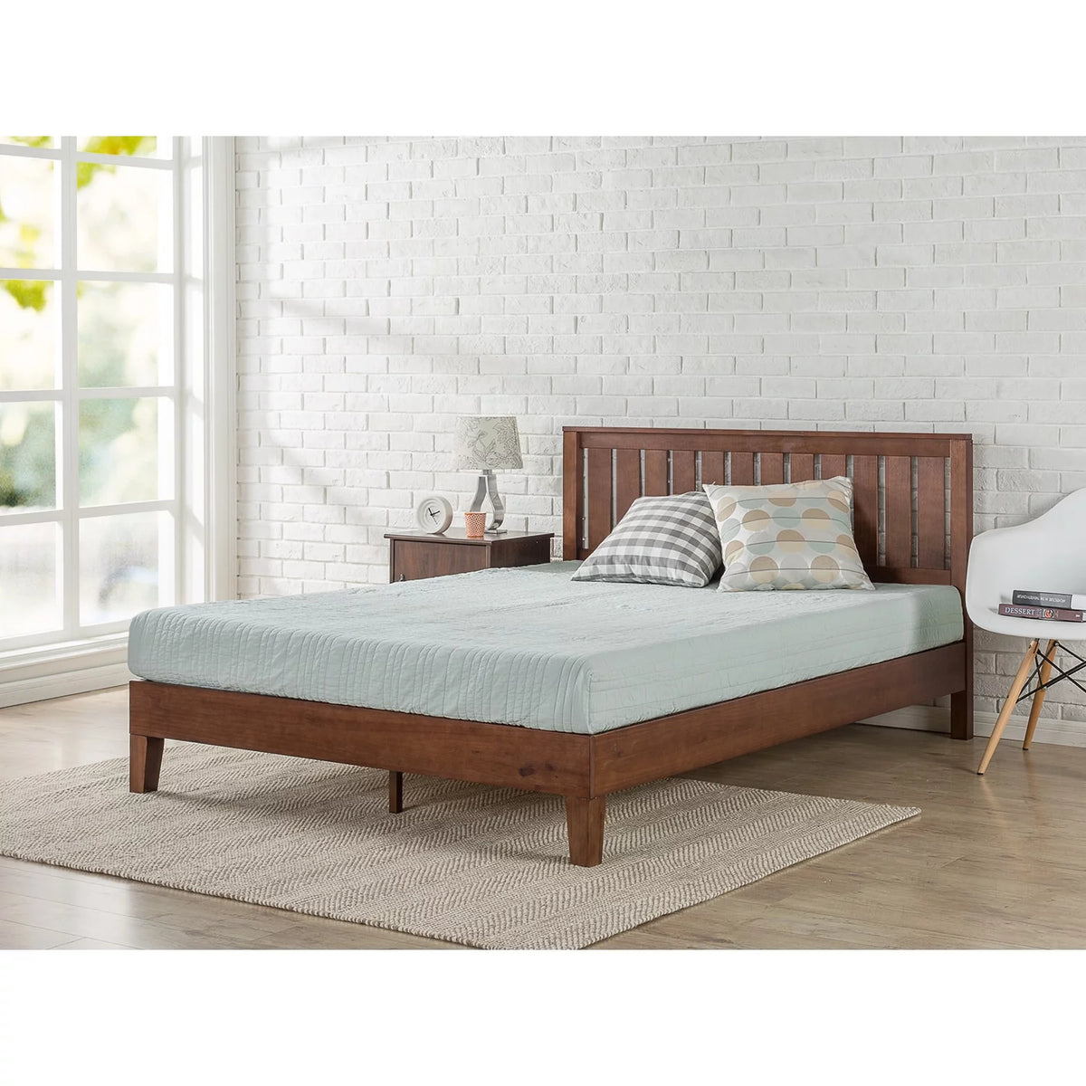 Antique Espresso Wood Platform Bed with Headboard I520