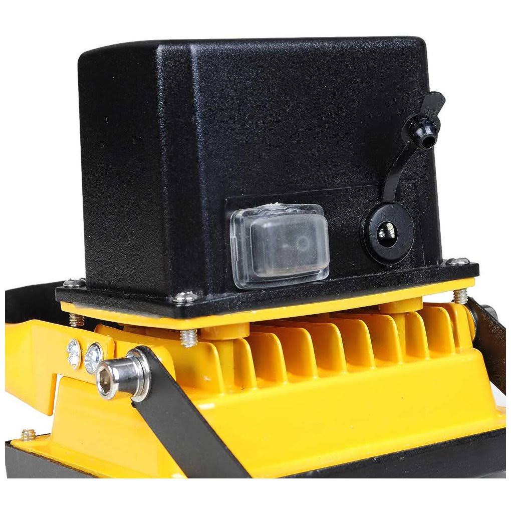 Rechargeable LED Flood Light with Tripod Stand V401131