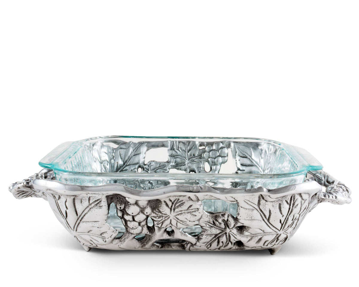 Grape Casserole with 2 Quart Pyrex F4634