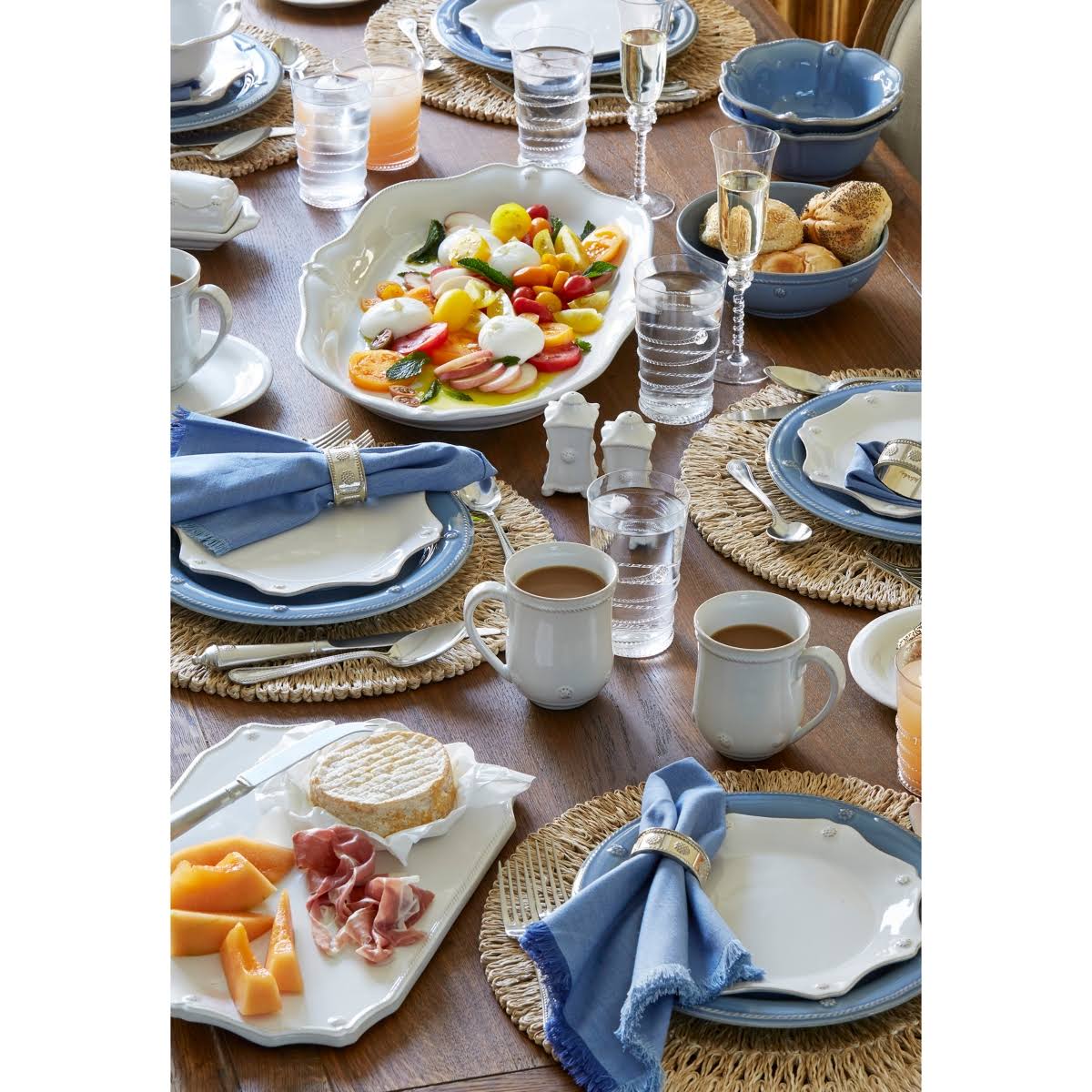 15x22 Serving Board with Knife H611