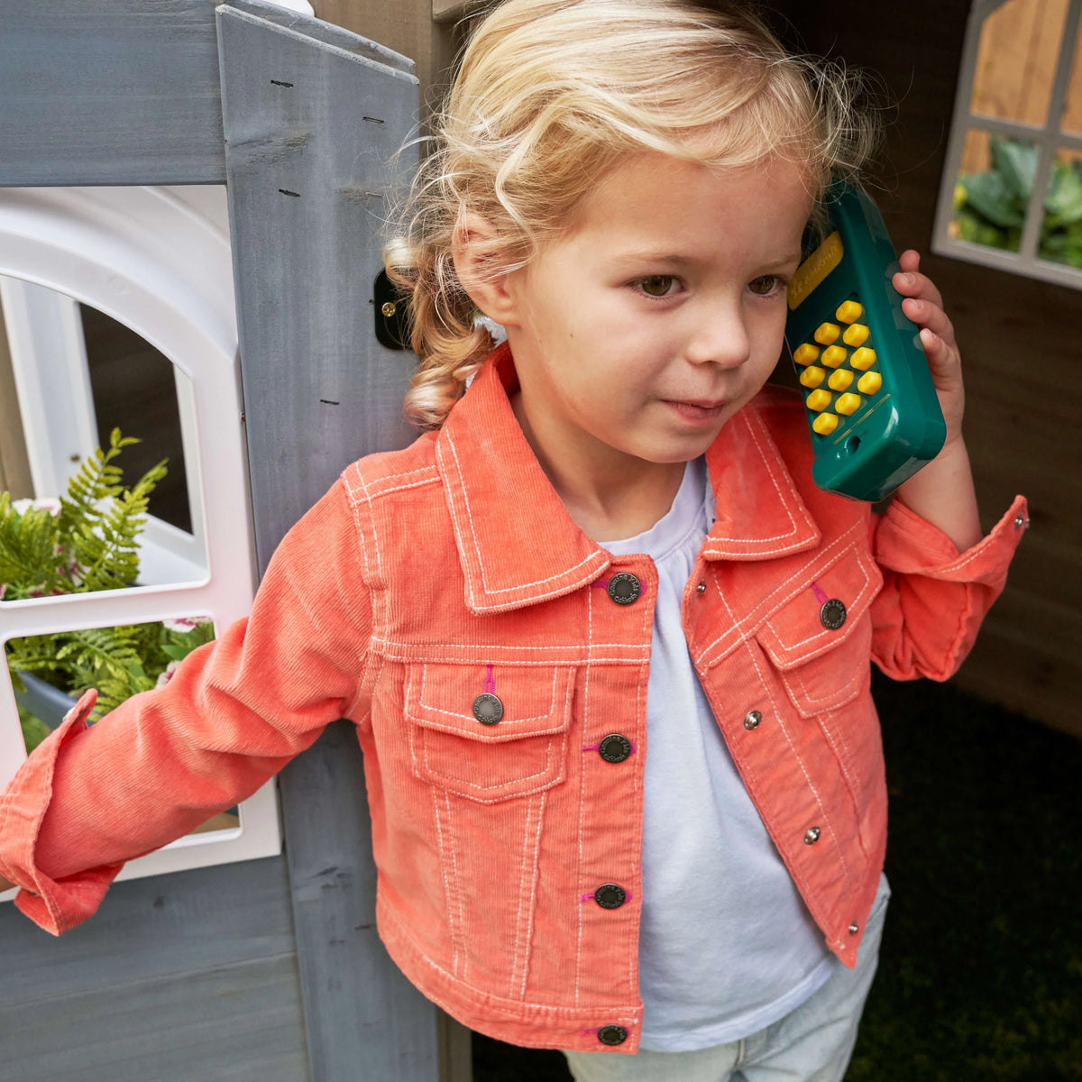 Wooden Outdoor Playhouse with Kitchen W103716