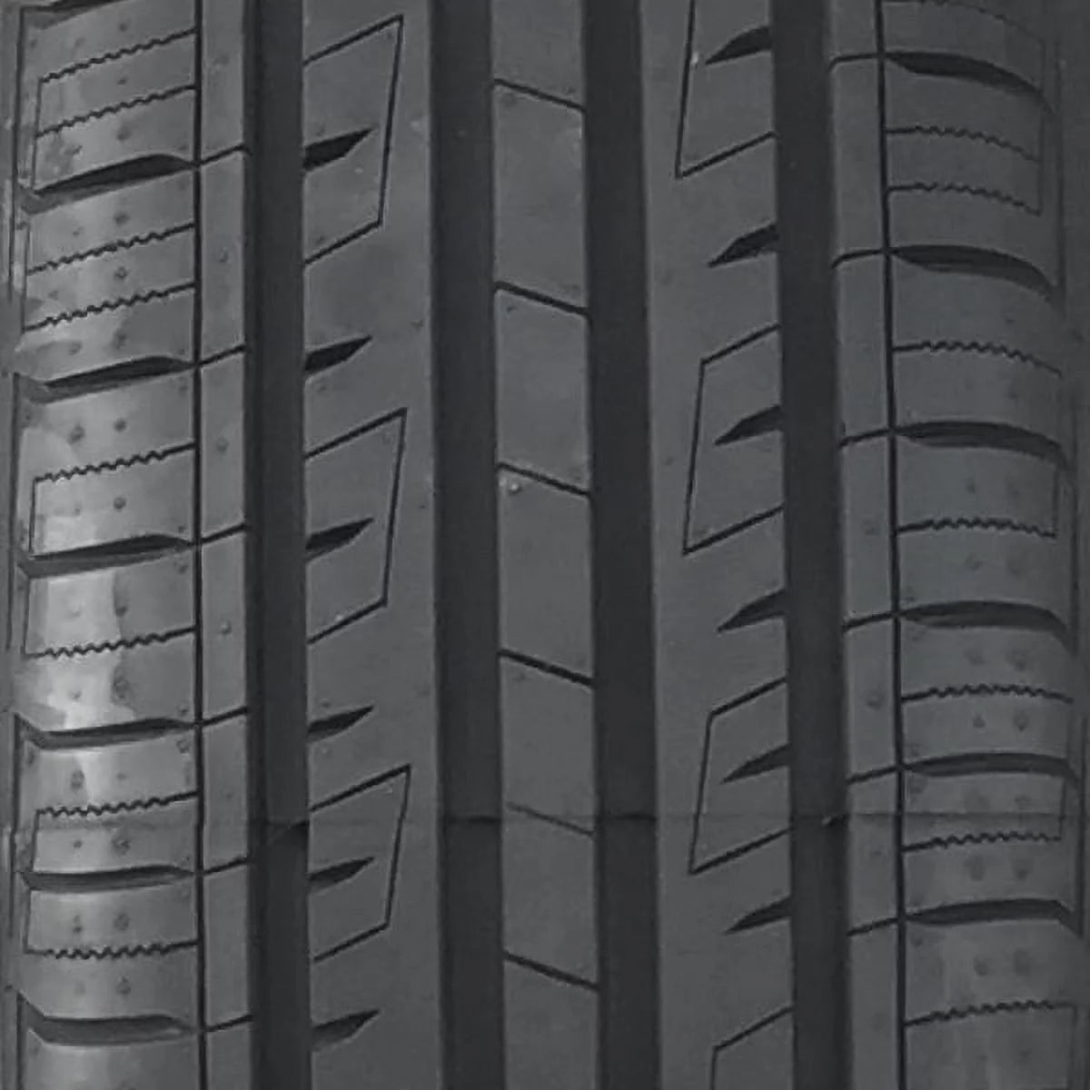 Set of 4 205/50R16 87W All Season Performance Tires U790474