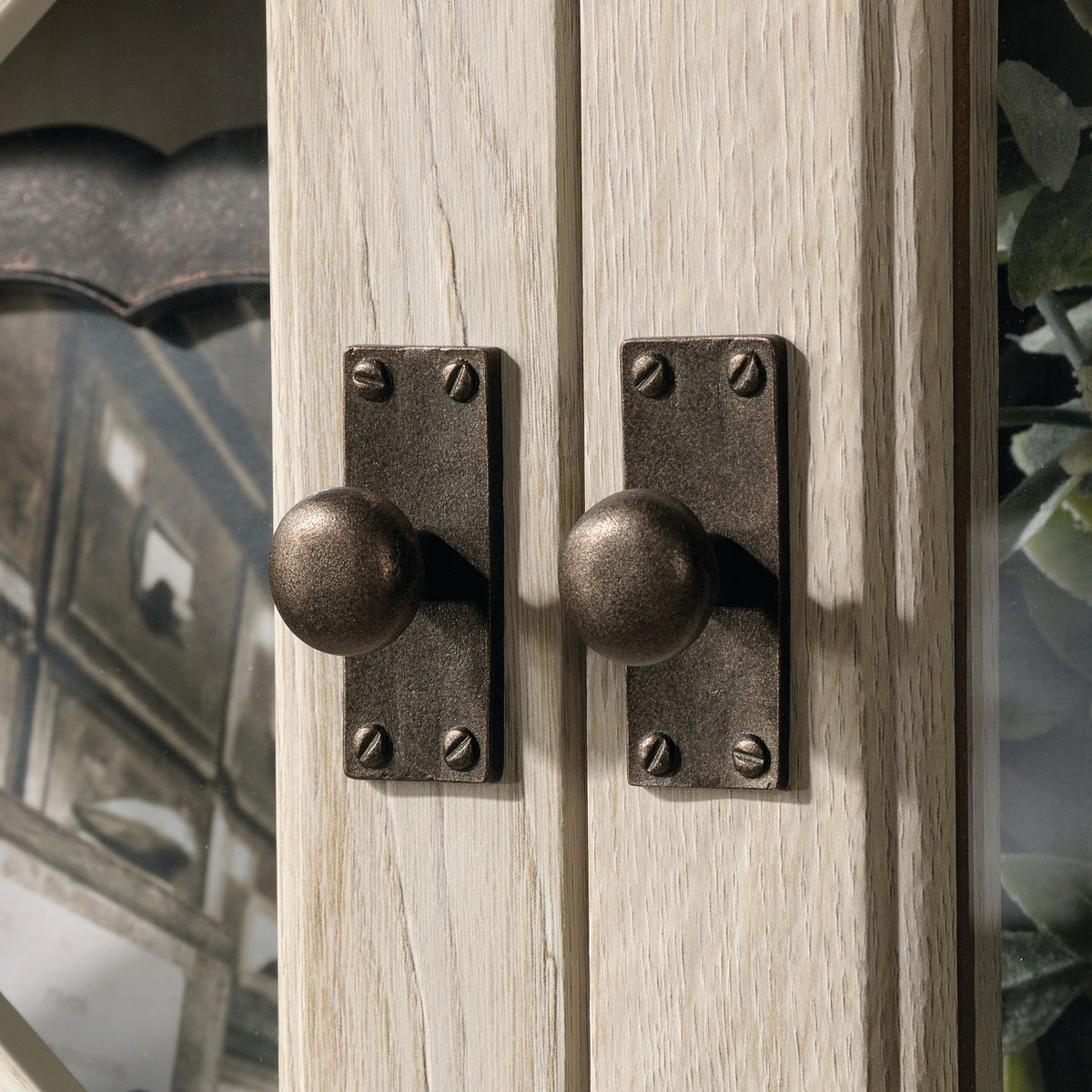 Hutch S440
