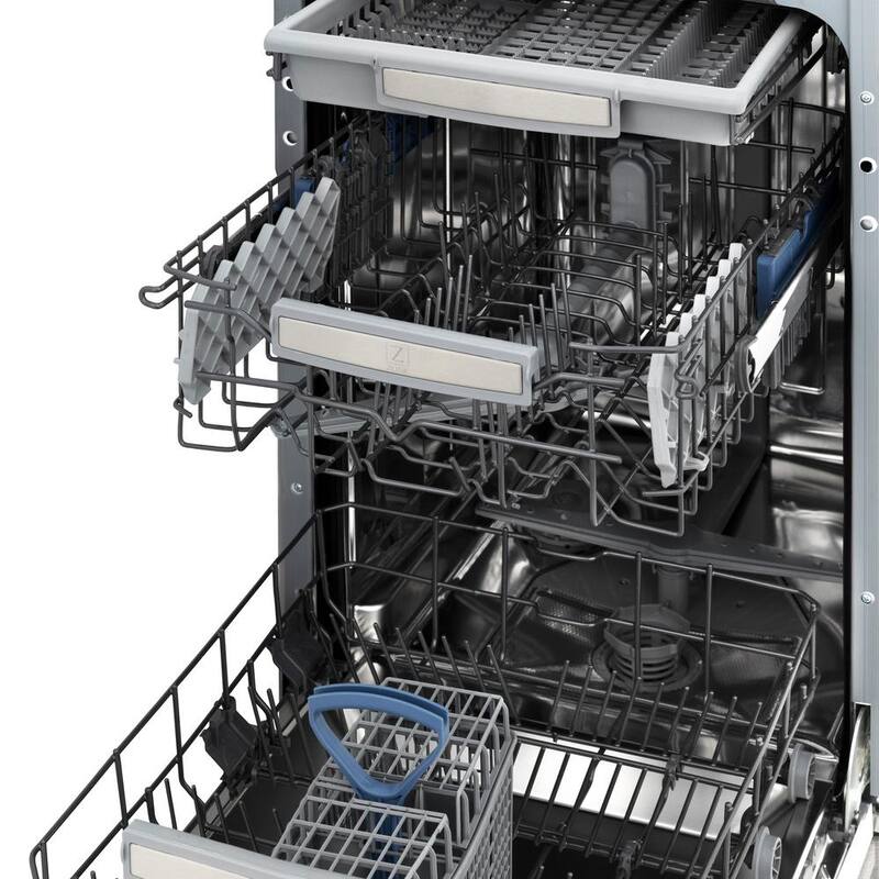 18 in. Tall Tub Dishwasher with 3rd Rack L260501