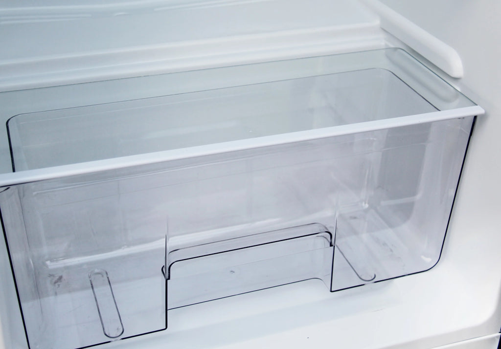 10 Cu Ft Top-Freezer Retro Refrigerator F943585